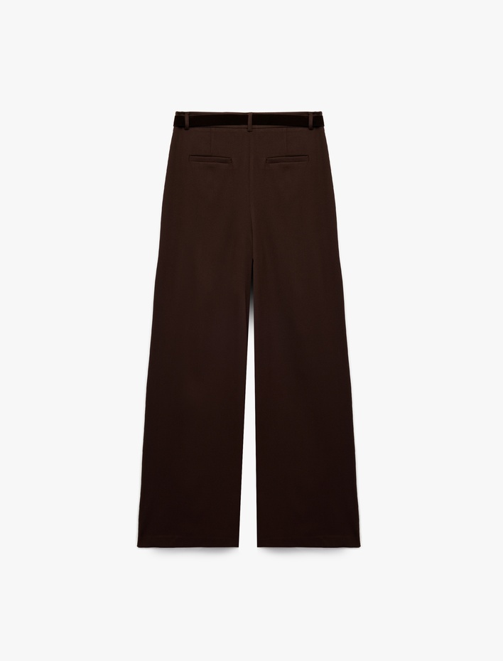  Viskon Karışımlı Kemerli Pileli Geniş Paça Kumaş Pantolon