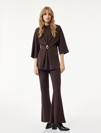 Rahat Kalıp Modal Kumaş 3/4 Kol Bisiklet Yaka Aksesuar Detaylı Uzun Tişört