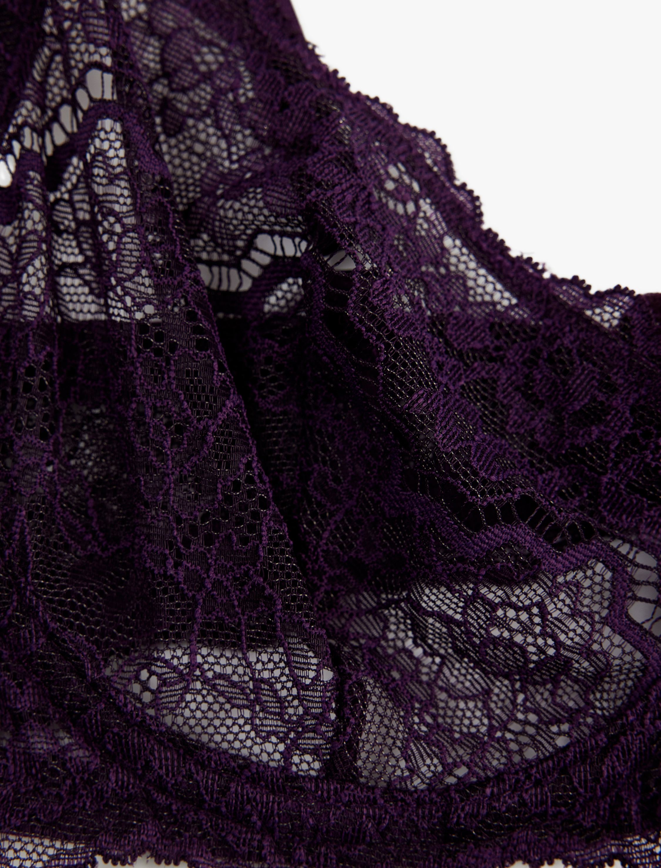   Balenli Dolgusuz Rahat Kalıp Dantelli Sütyen