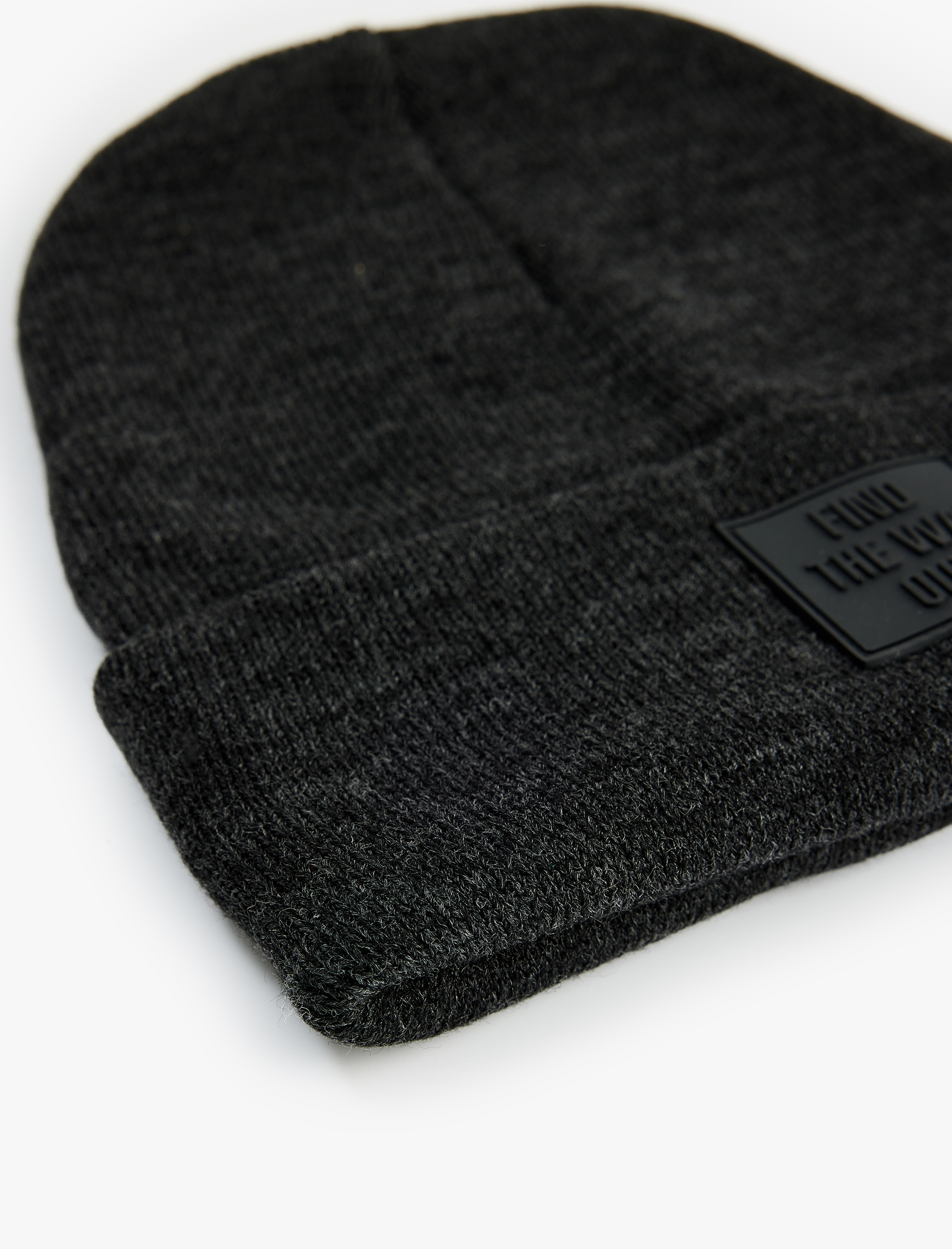  Erkek Etiket Detaylı Katlı Basic Bere