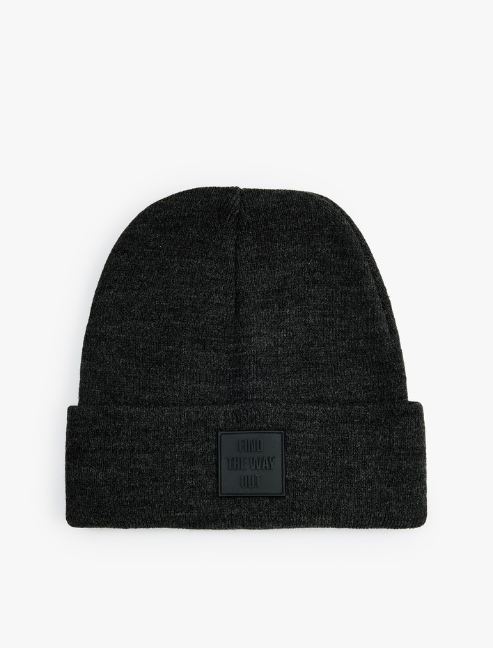 Erkek Etiket Detaylı Katlı Basic Bere