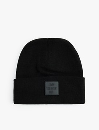 Etiket Detaylı Katlı Basic Bere