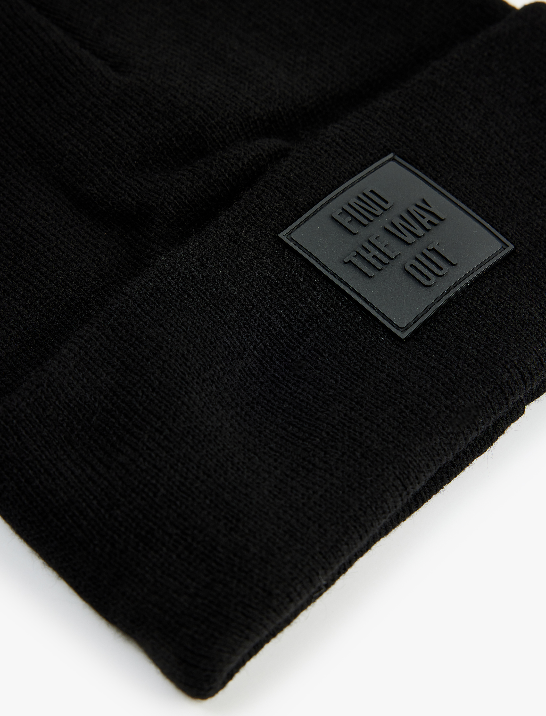  Erkek Etiket Detaylı Katlı Basic Bere