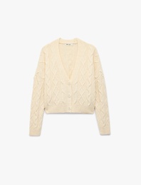 Koton X Sibil Çetinkaya - Uzun Kollu Düğmeli V Yaka Saç Örgü Crop Oversize Hırka