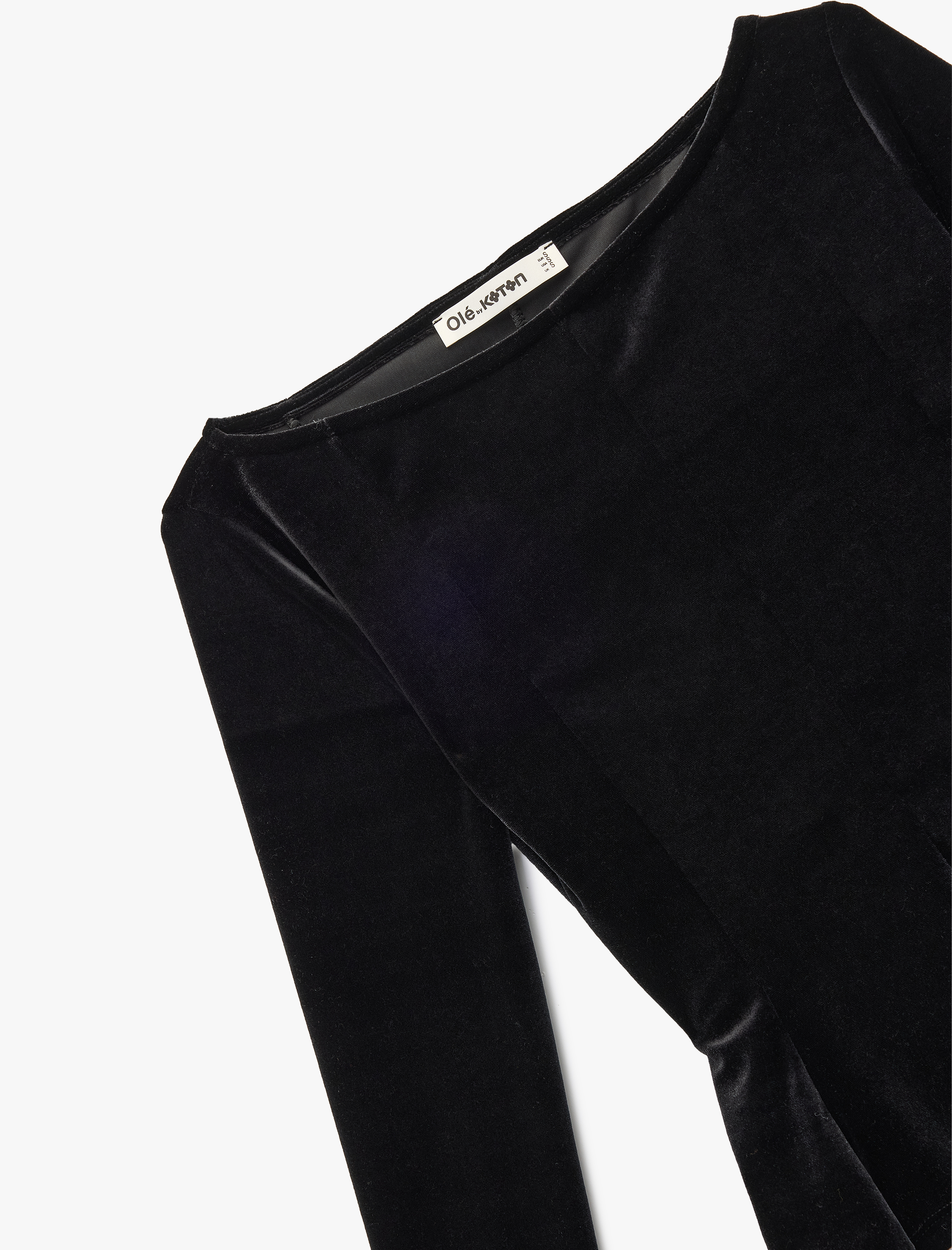   Slim Fit Kayık Yaka Uzun Kollu Kadife Peplum Tişört