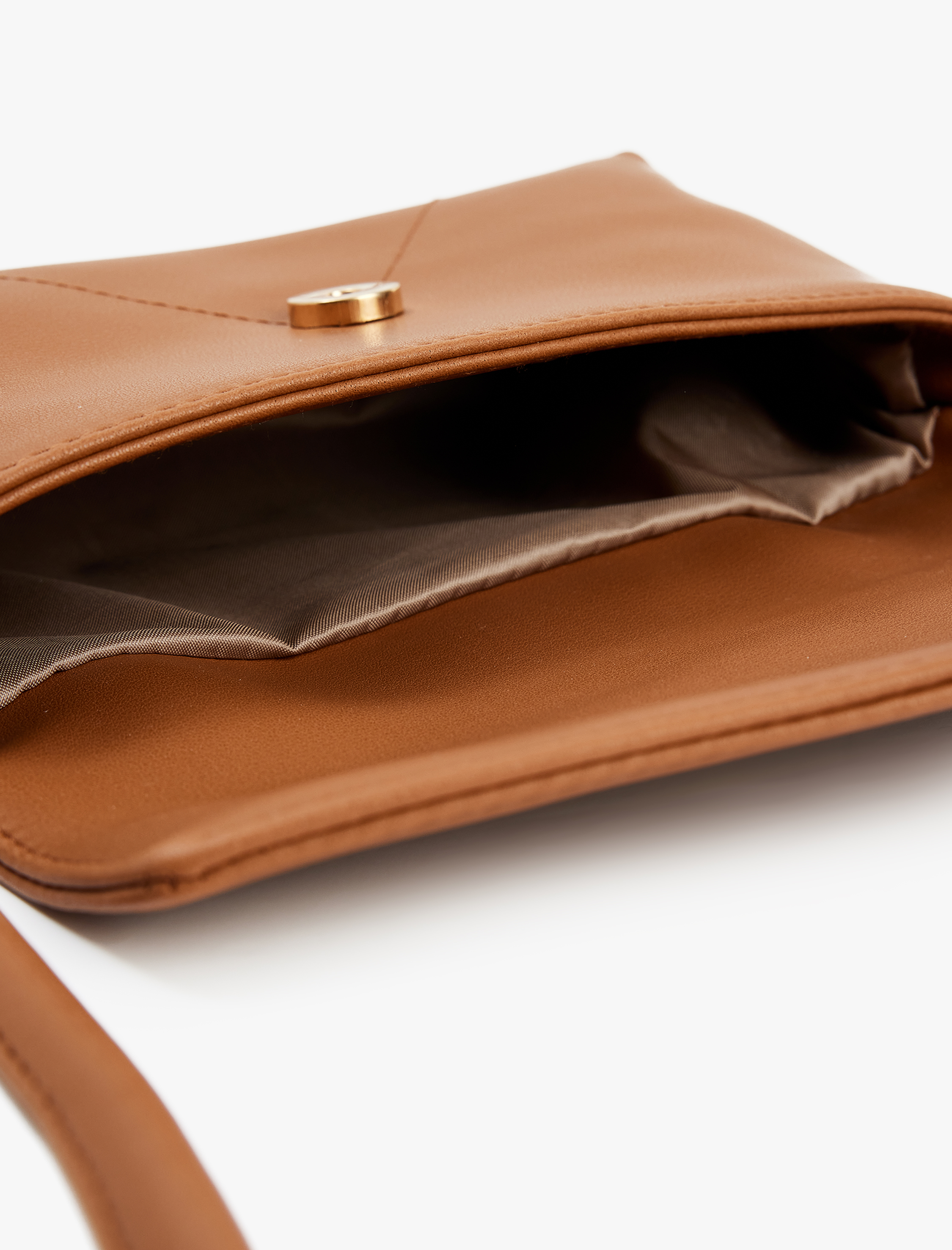  Kadın Suni Deri Saplı Kapaklı Çapraz Çanta