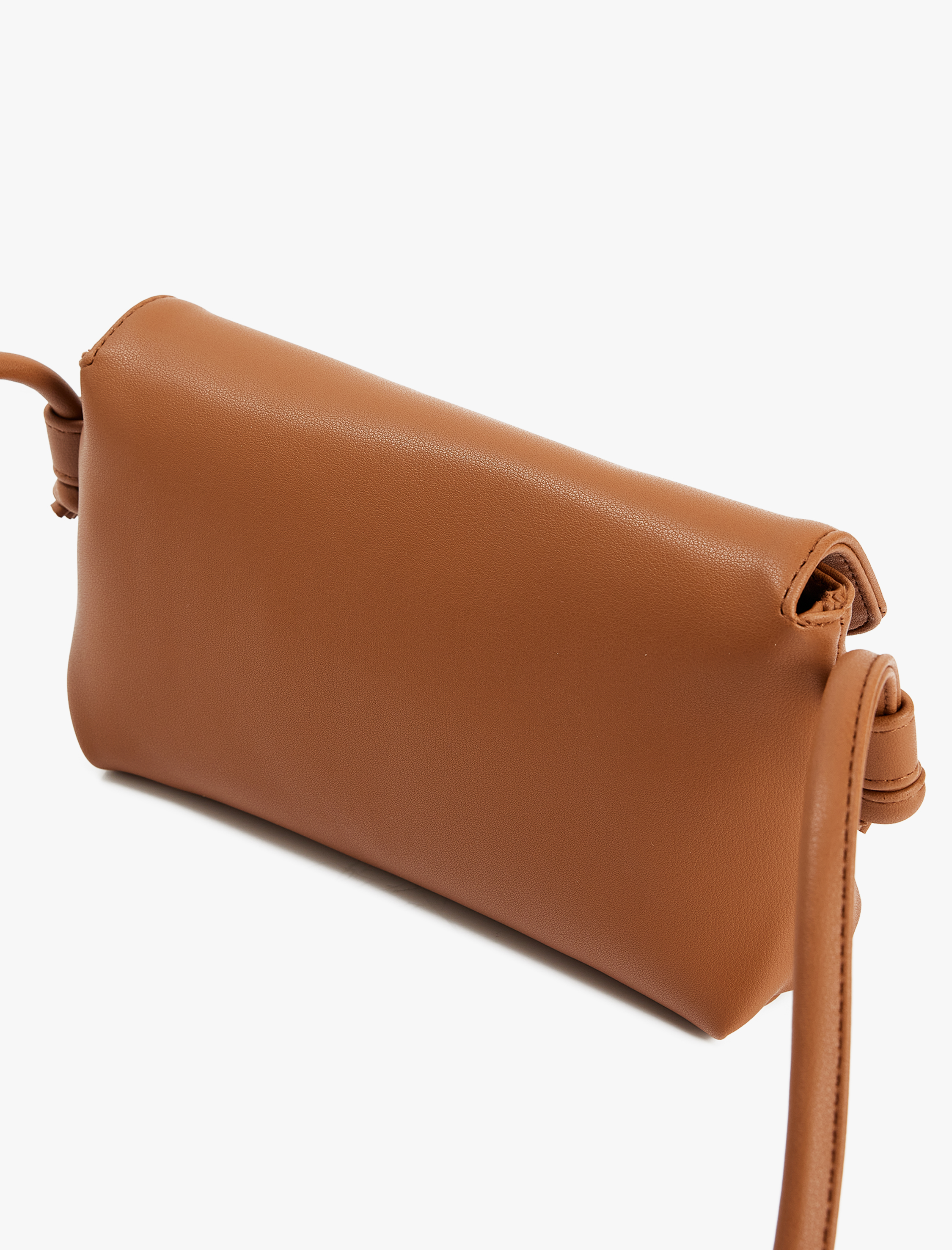  Kadın Suni Deri Saplı Kapaklı Çapraz Çanta