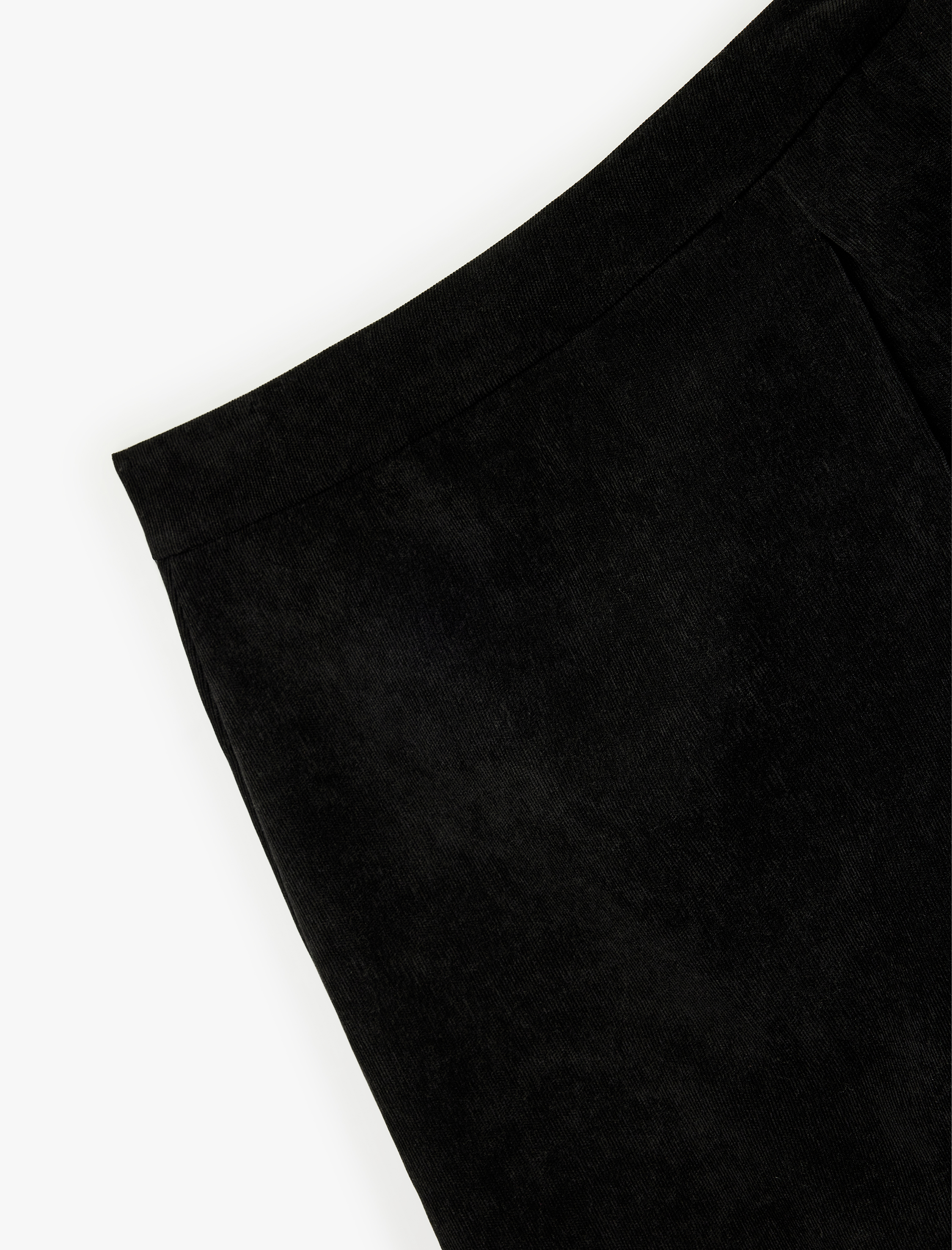   Yırtmaç Detaylı Standart Bel Mini Şort Etek