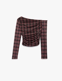 Asimetrik Yaka Uzun Kollu Drape Detaylı Ekose Tişört