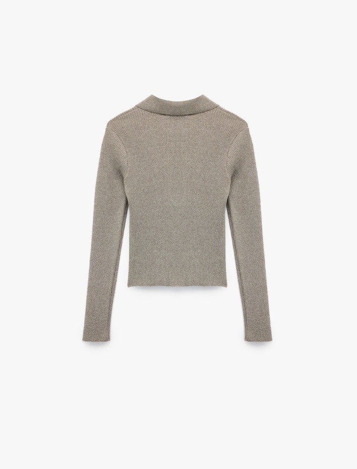  Koton X Melis Ağazat - Uzun Kollu Metalik İplik Detaylı Parıltılı Polo Yaka Triko Kazak