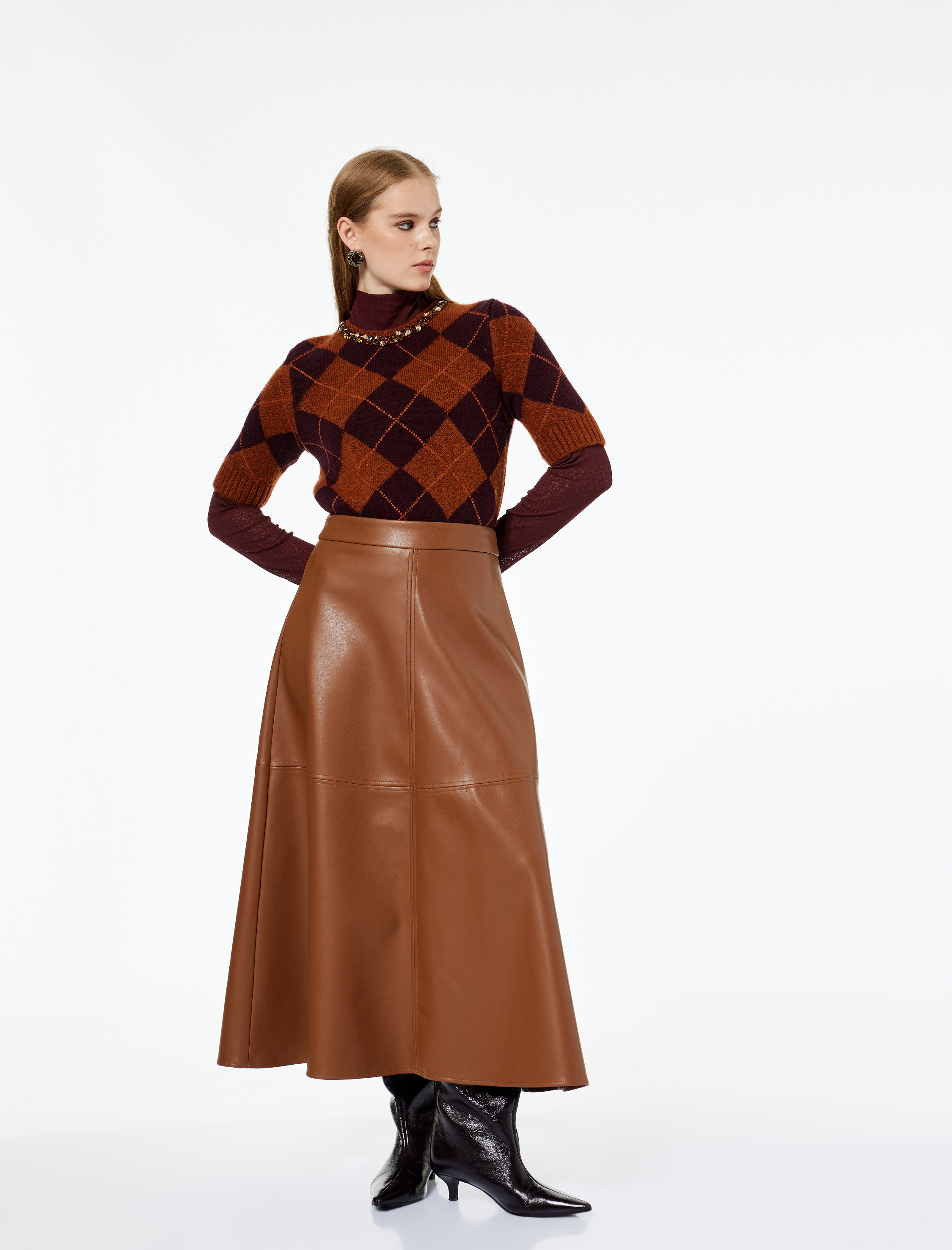   Koton X Melis Ağazat - Kısa Kollu Bisiklet Yaka Taşlı Baklava Desenli Triko Kazak