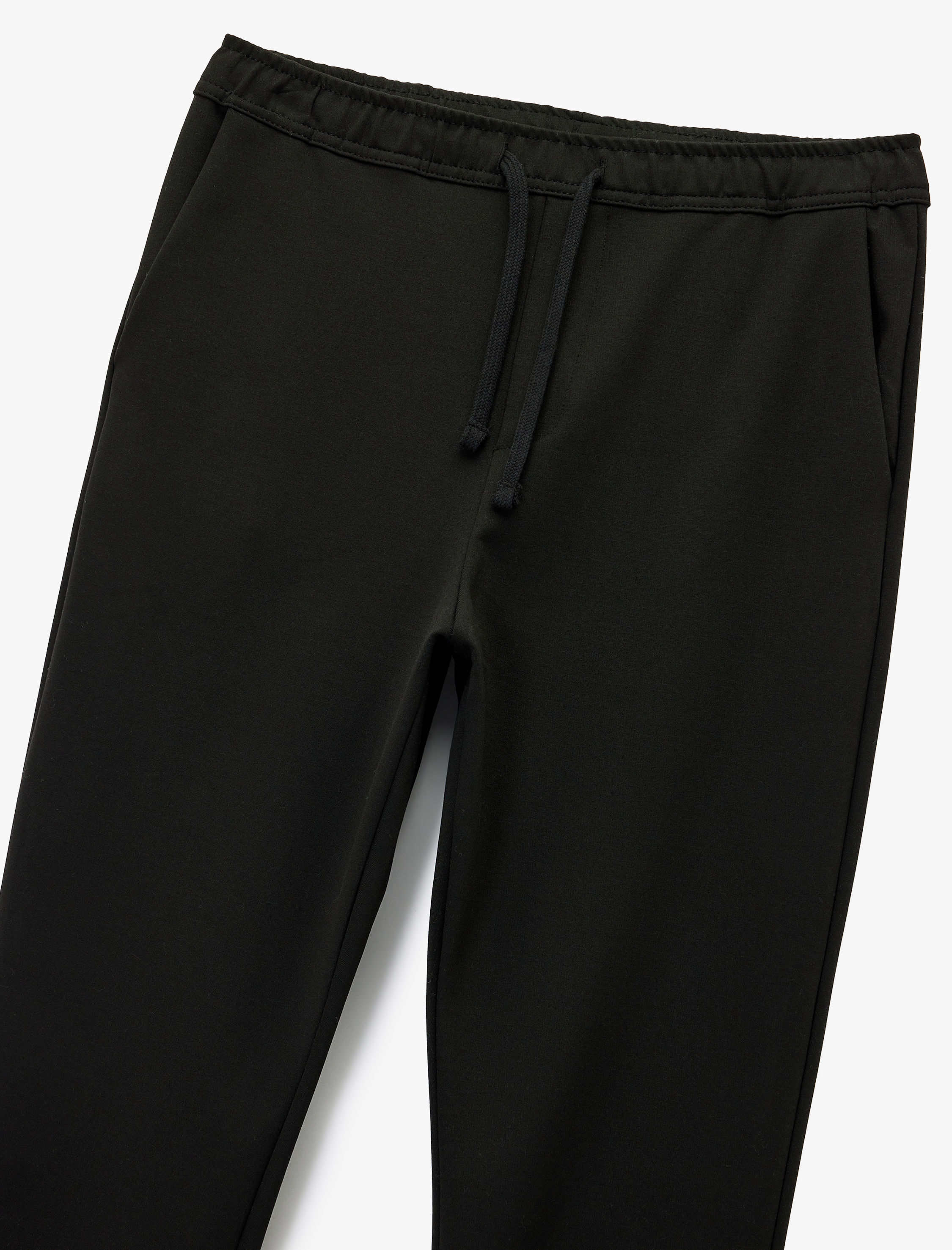   Viskon Karışımlı Cepli Regular Fit Beli Bağcıklı Pantolon