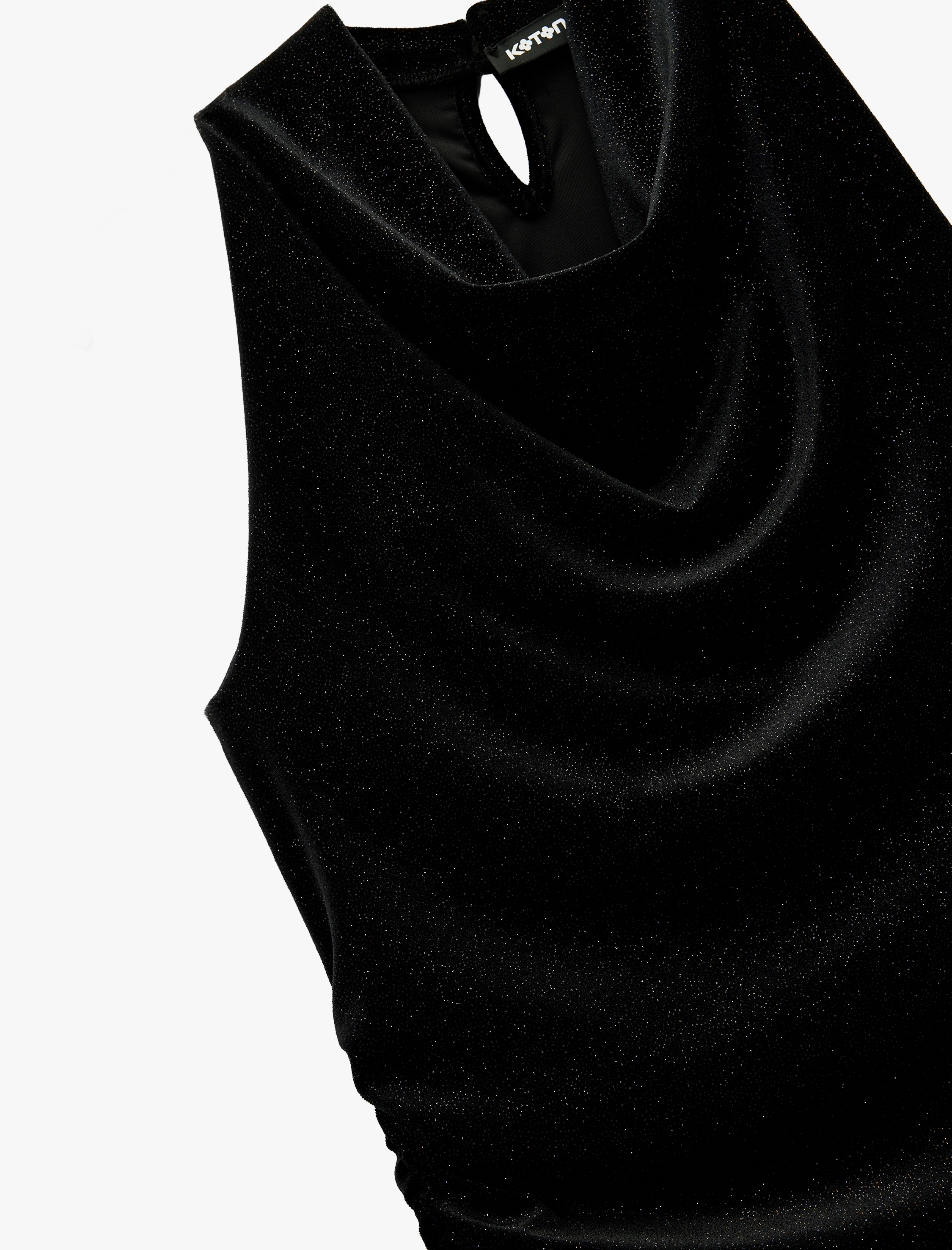   Slim Fit Kolsuz Degaje Yaka Simli Kadife Bluz