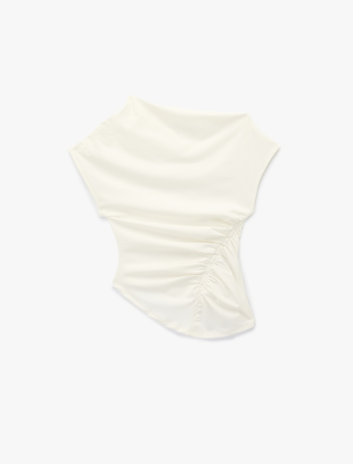  Kolsuz Drape Detaylı Asimetrik Tişört