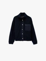 Dik Yaka Fermuar Cep Detaylı Çıtçıt Düğmeli Oversize Peluş Ceket