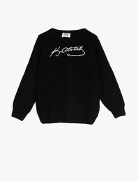 Pamuklu Bisiklet Yaka Atatürk İmzası Baskılı Triko Kazak