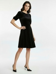 Bisiklet Yaka A Kesim Kısa Kollu Mini Kadife Elbise