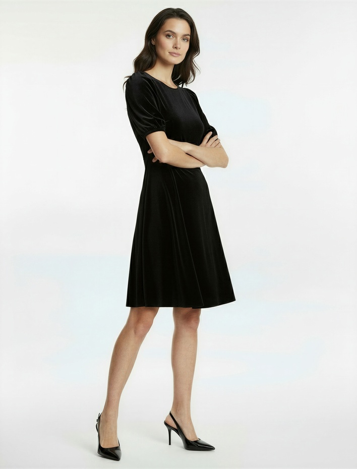  Bisiklet Yaka A Kesim Kısa Kollu Mini Kadife Elbise