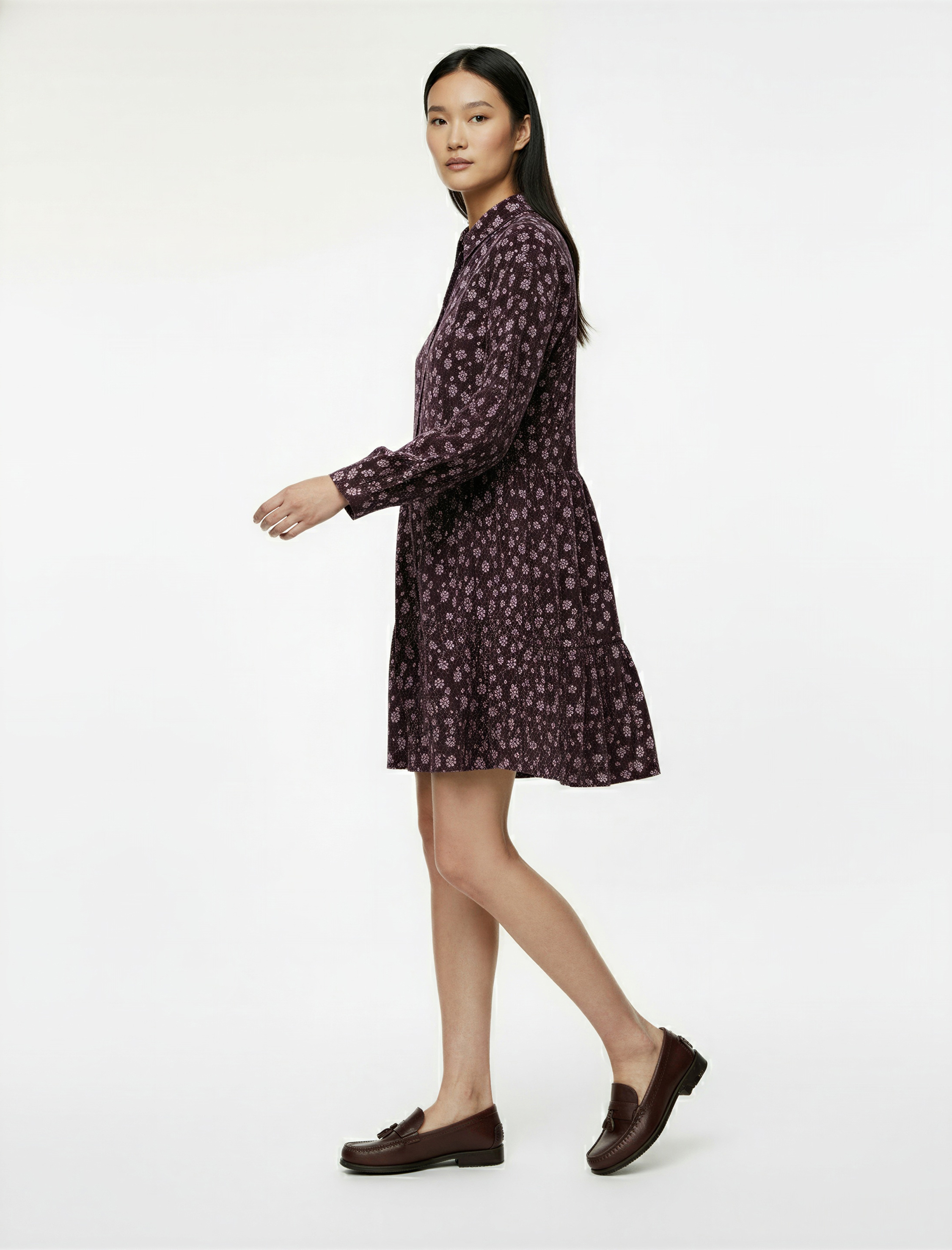   Rahat Kalıp Uzun Kollu Gömlek Yaka Mini Çiçekli Pazen Elbise