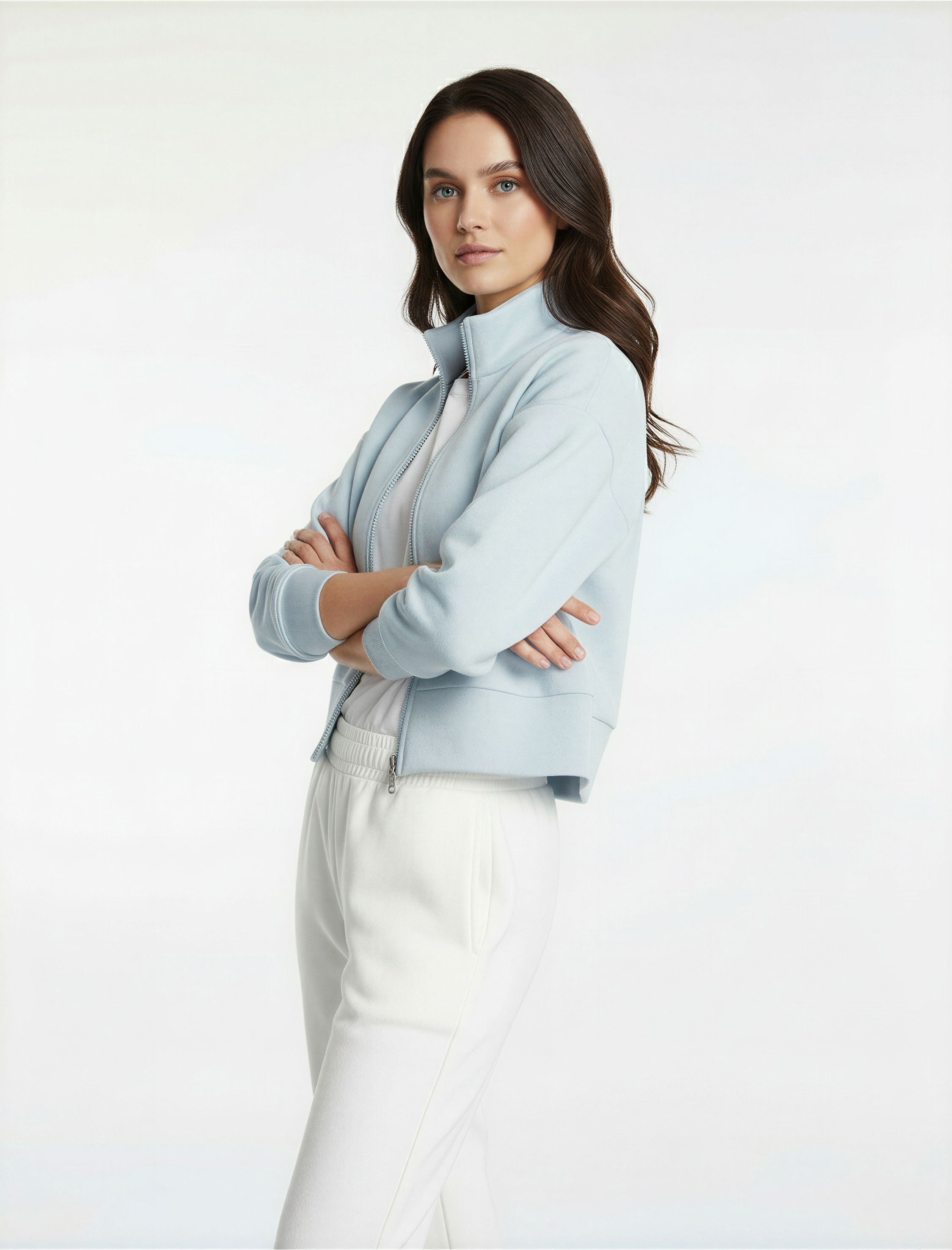   Uzun Kollu Dik Yaka Fermuarlı Sweatshirt