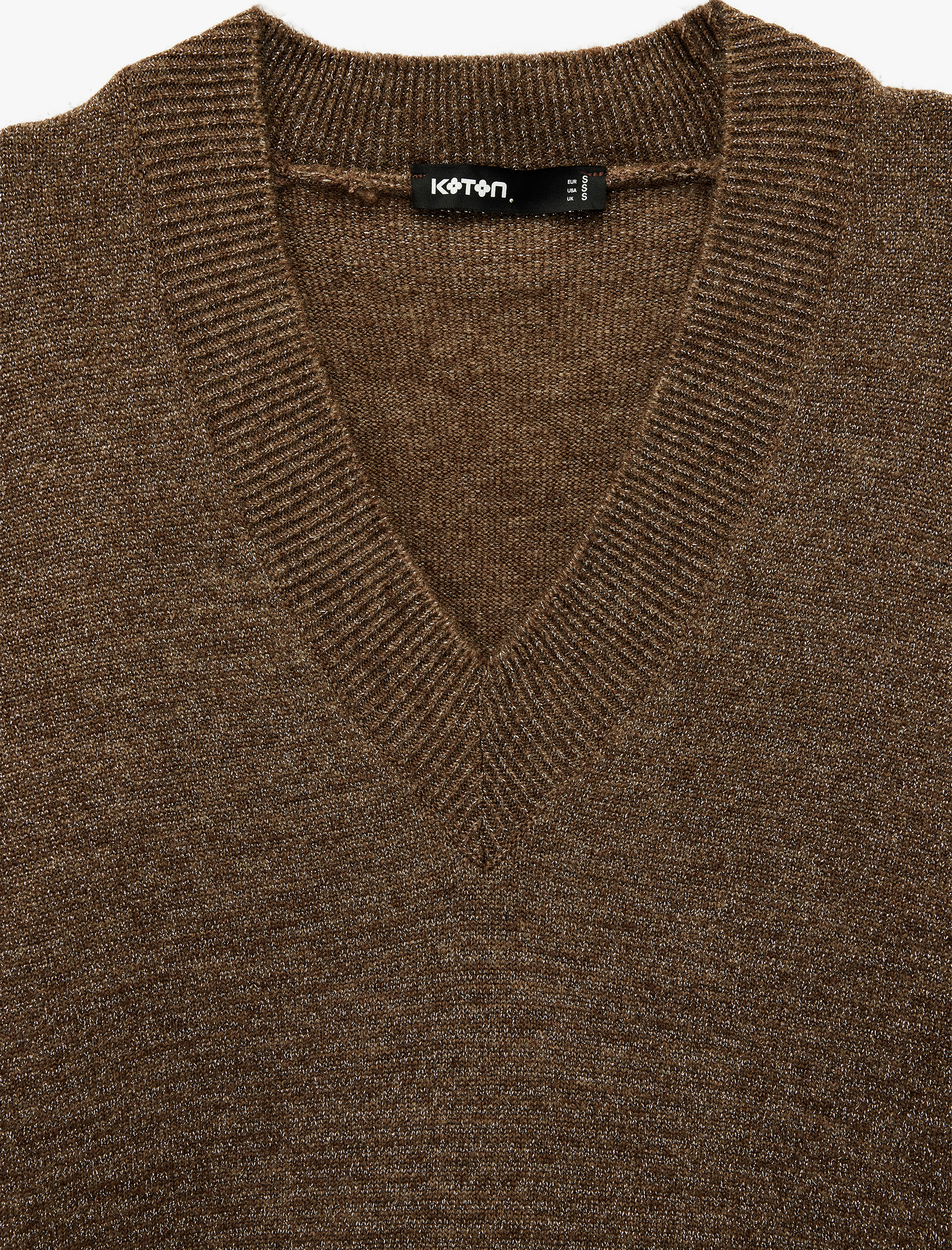   Koton X Şahika Ercümen - Uzun Kollu V Yaka Triko Simli Oversize Kazak