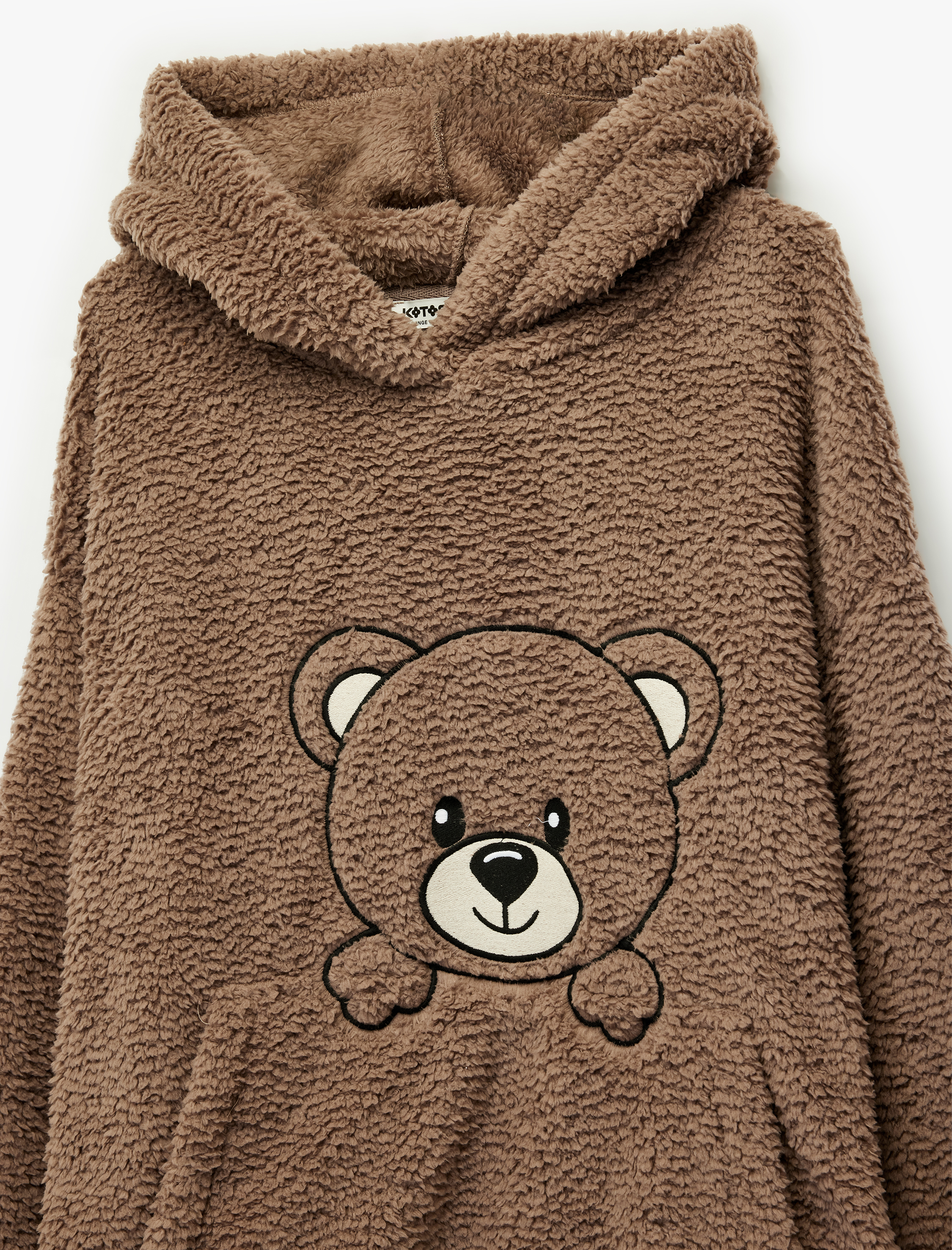   Ayıcık İşlemeli Uzun Kollu Kapüşonlu Oversize Peluş Sabahlık
