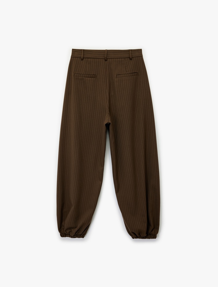  Cep Detaylı Düğmeli Çizgili Jogger Pantolon