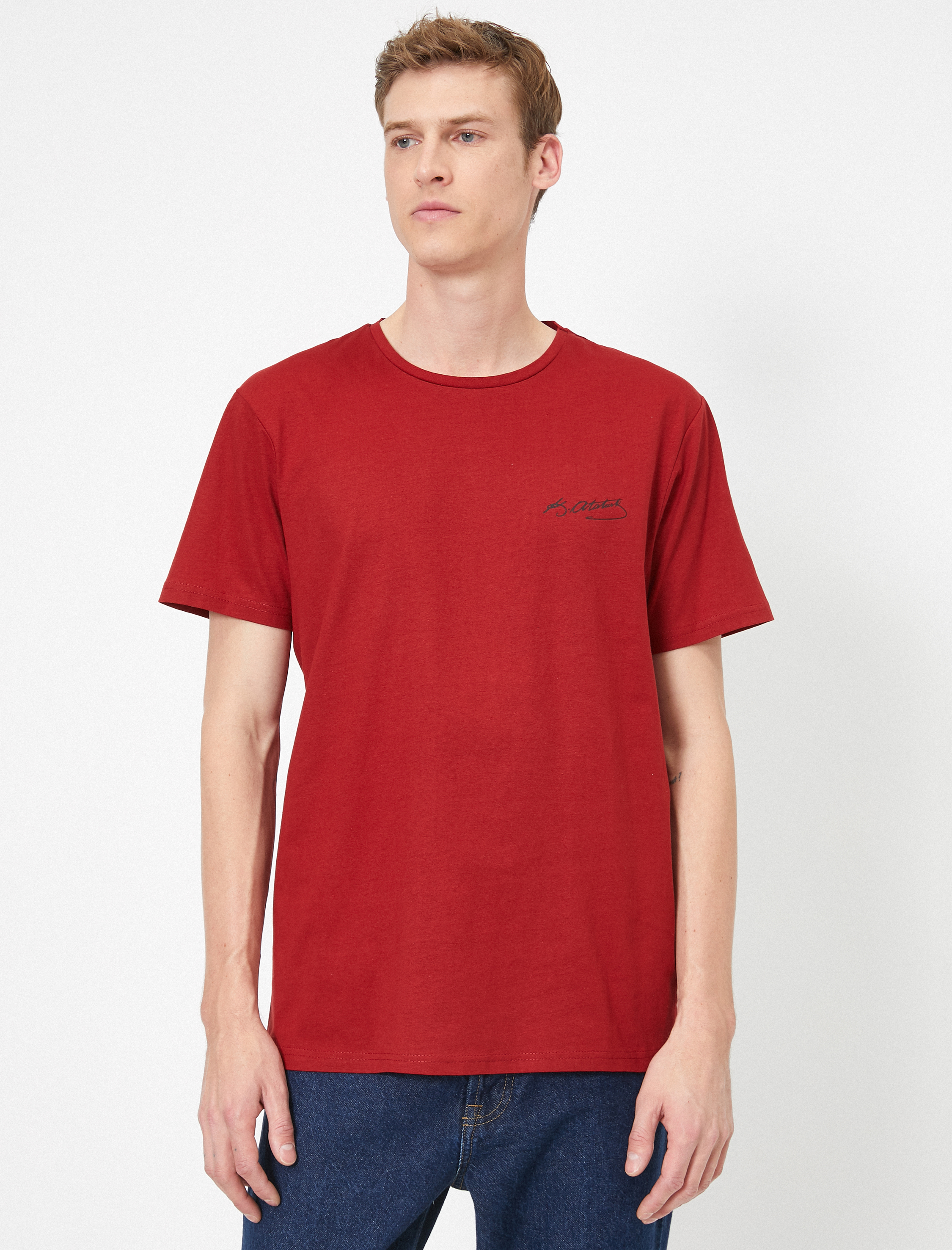   Atatürk Baskılı Tişört