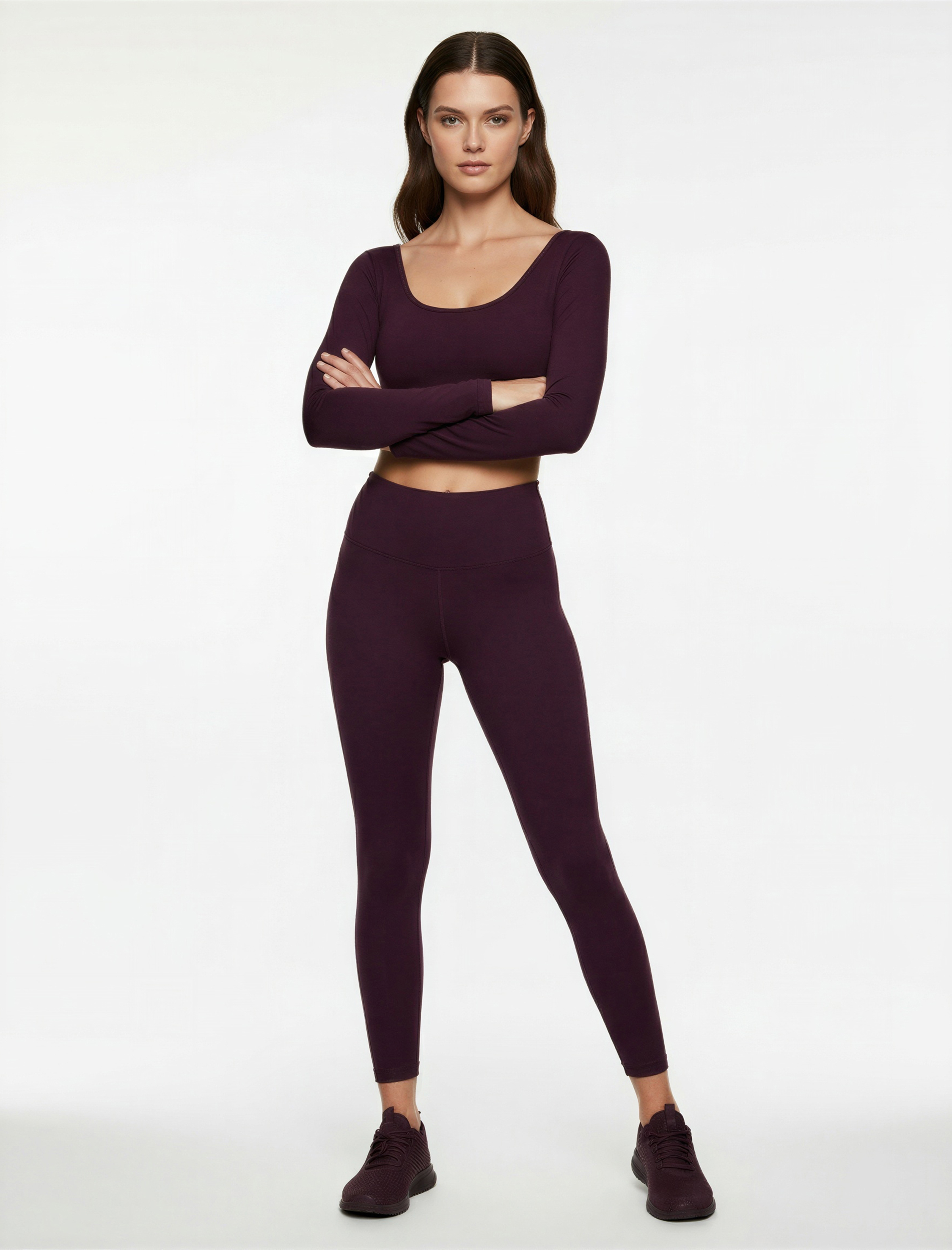   Slim Fit Uzun Kollu Bisiklet Yaka Crop Spor Tişört