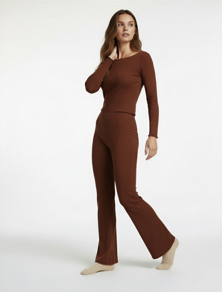  Rahat Kalıp Uzun Kollu U Yaka Viskon Pijama Üstü