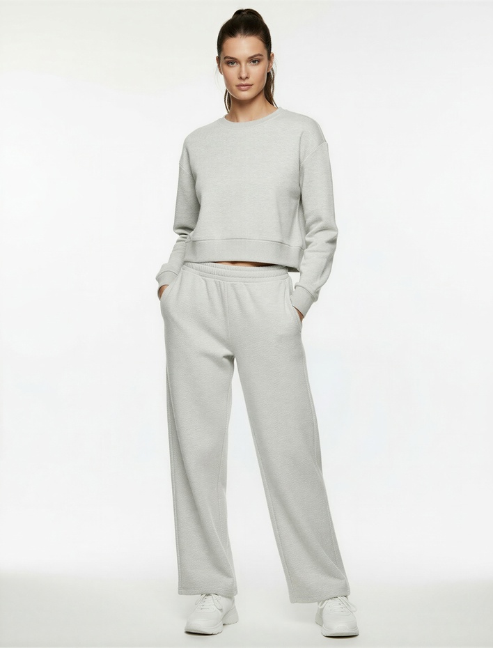  Uzun Kollu Bisiklet Yaka Oversize Crop Spor Sweatshirt