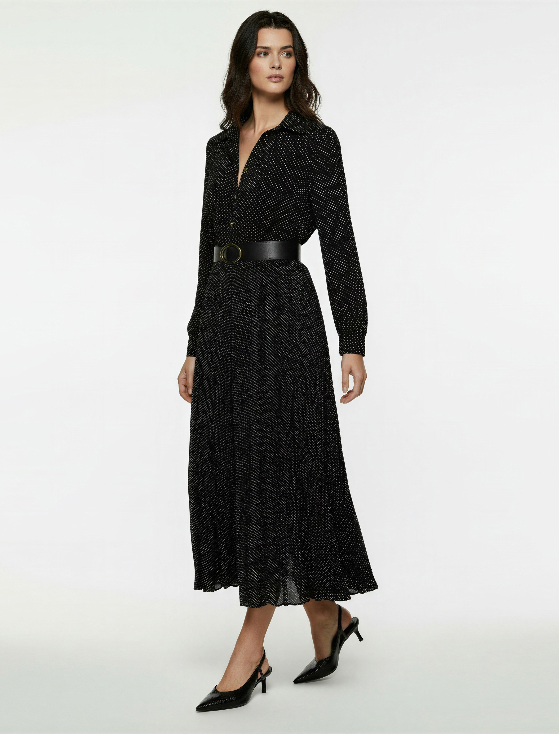   Düğmeli Kemer Detaylı Uzun Kollu Midi Pileli Puantiyeli Gömlek Elbise