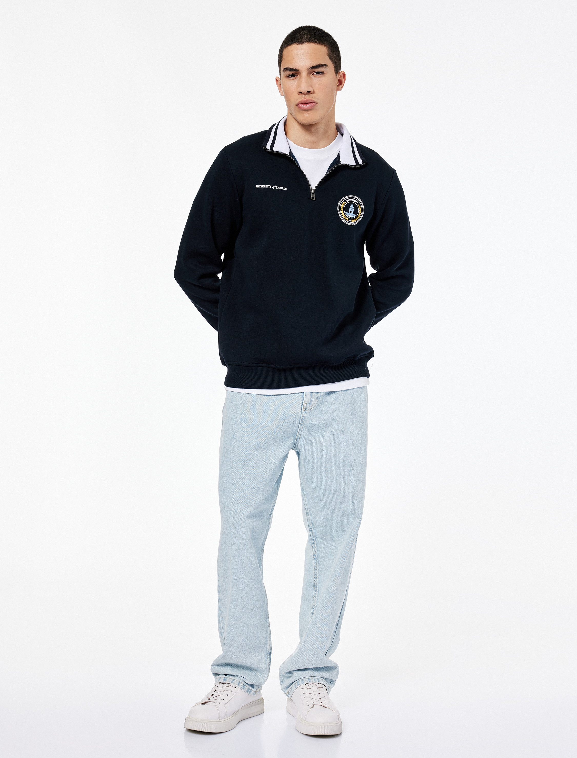   Uzun Kollu Şardonlu Baskılı Yarım Fermuarlı Sweatshirt