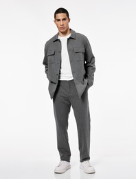 Viskon Karışımlı Cepli Regular Fit Çizgili Pileli Kumaş Pantolon