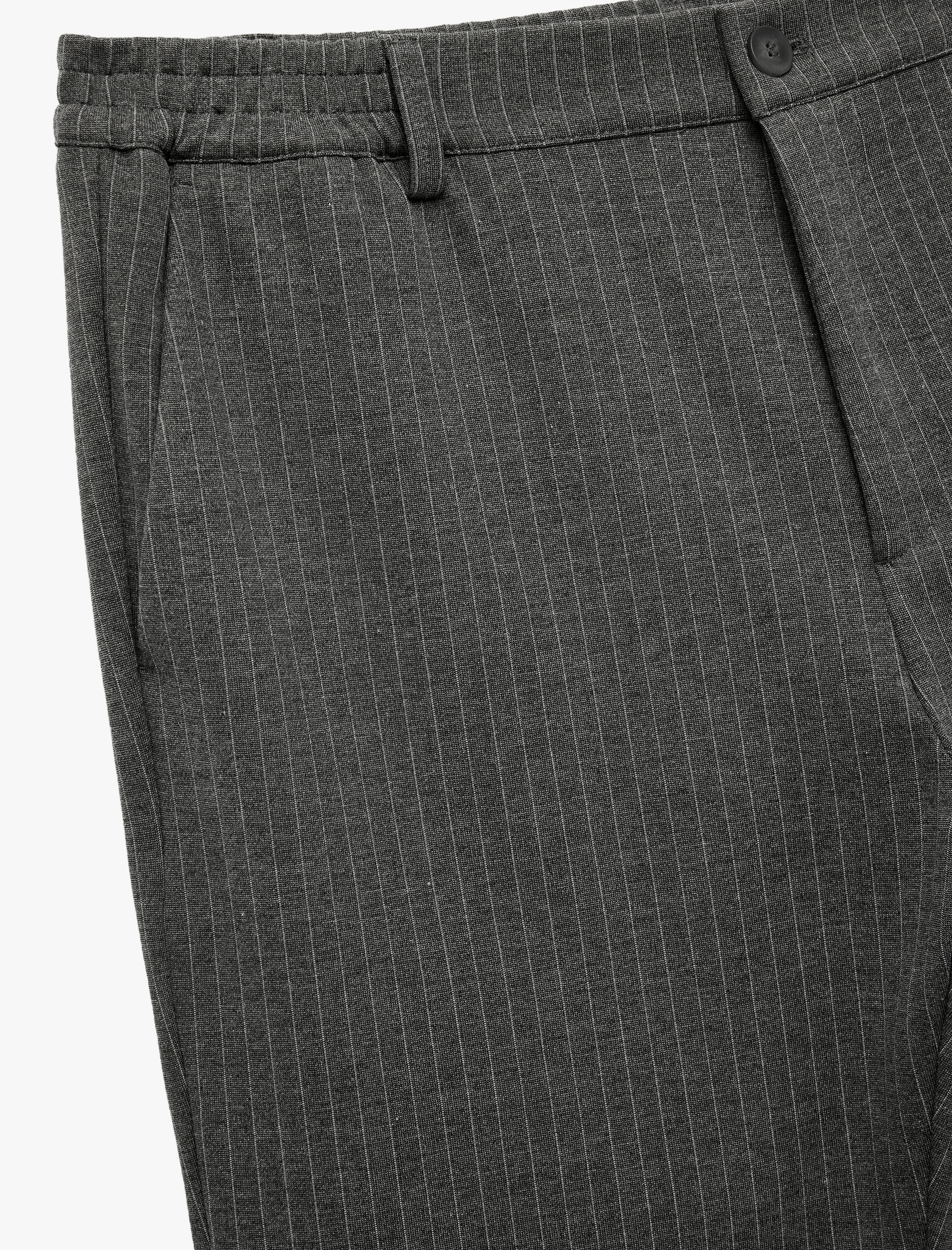   Viskon Karışımlı Cepli Regular Fit Çizgili Pileli Kumaş Pantolon