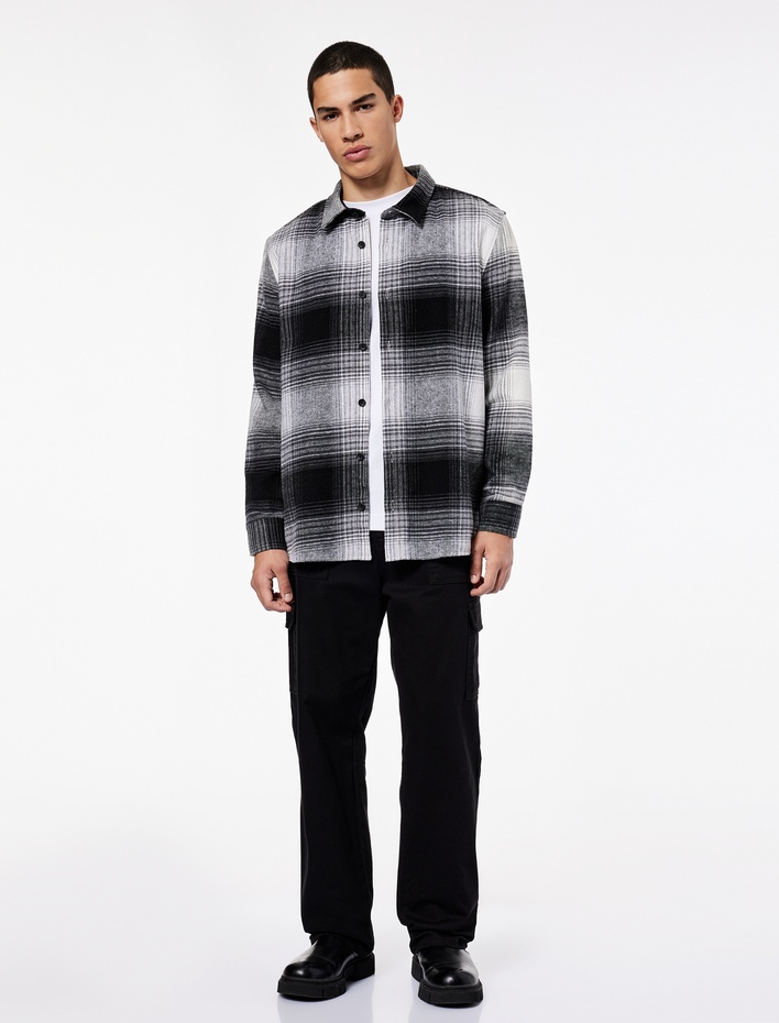  Regular Fit Uzun Kollu Desenli Klasik Yaka Oduncu Gömleği