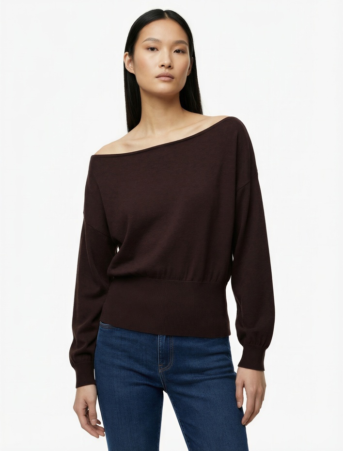  Uzun Kollu Viskon Karışımlı Kayık Yaka Triko Kazak