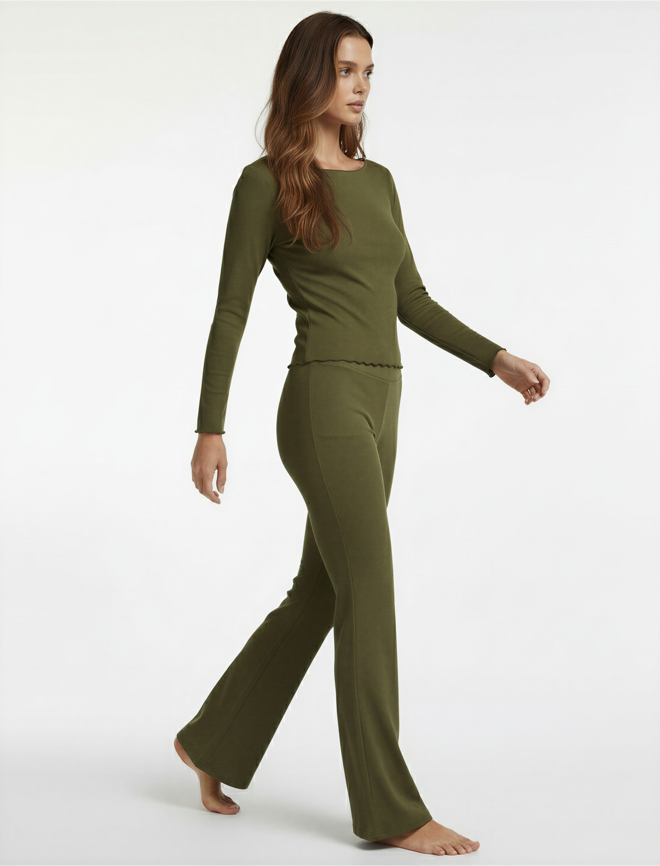   Rahat Kalıp Uzun Kollu U Yaka Viskon Pijama Üstü