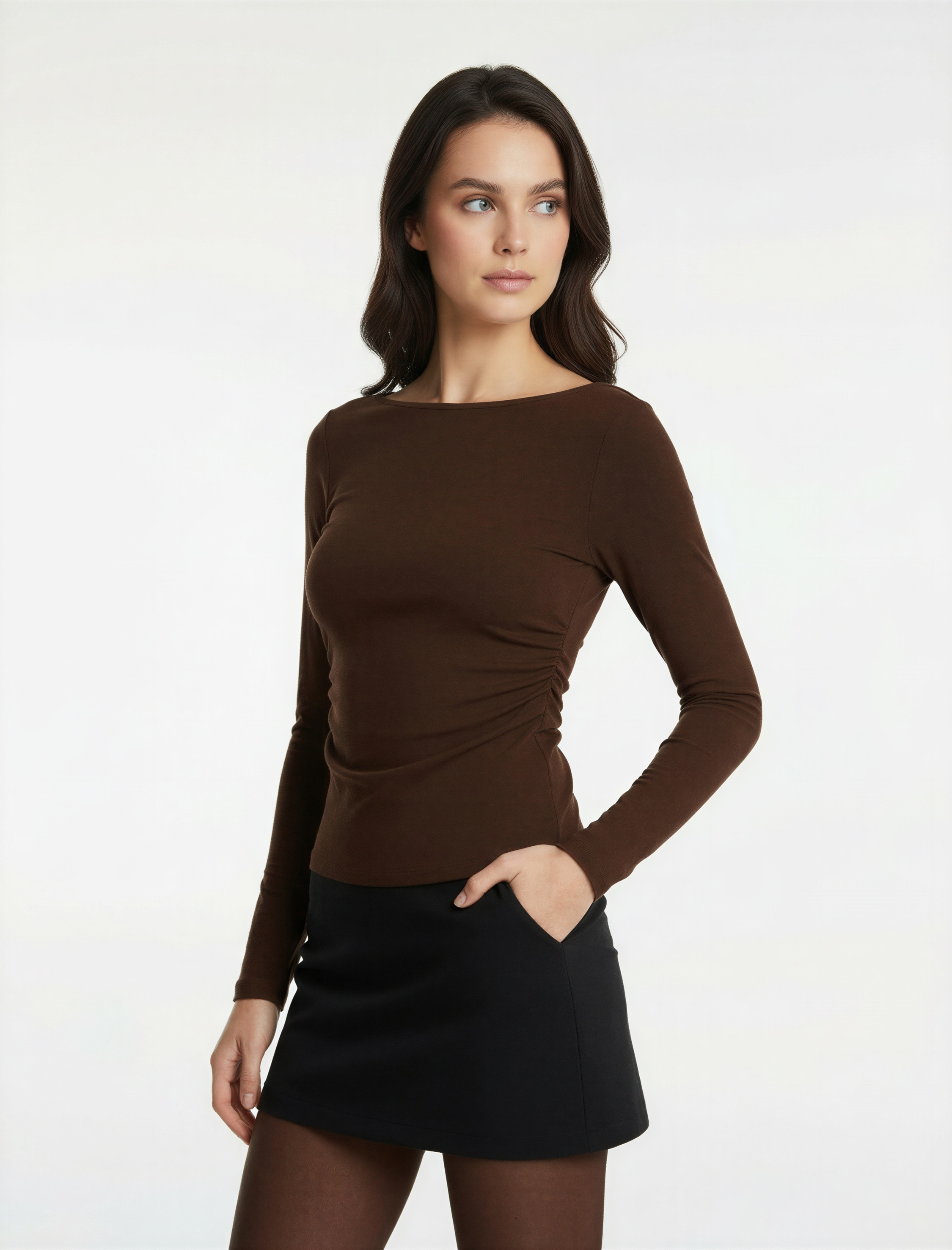   Pamuklu Slim Fit Geniş Yuvarlak Yaka Uzun Kollu Tişört