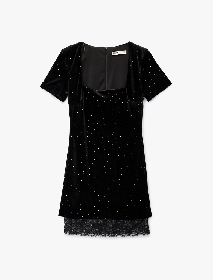  Dantel Detaylı Kare Yaka Kısa Kollu Vatkalı Mini Taşlı Abiye Elbise