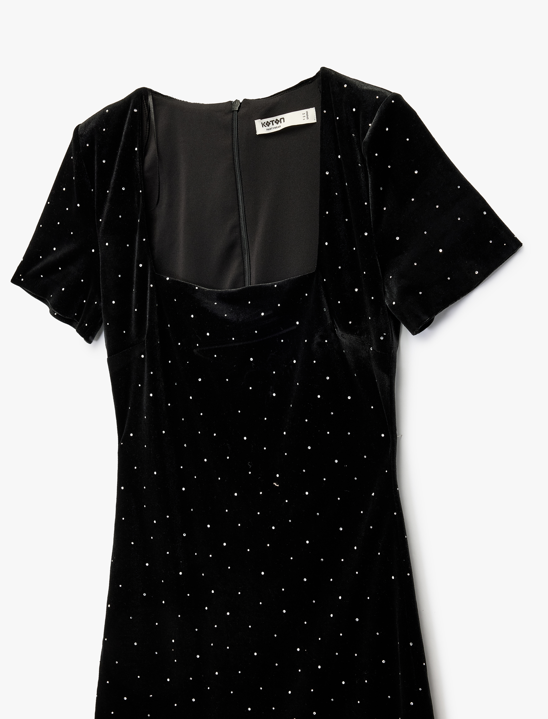   Dantel Detaylı Kare Yaka Kısa Kollu Vatkalı Mini Taşlı Abiye Elbise