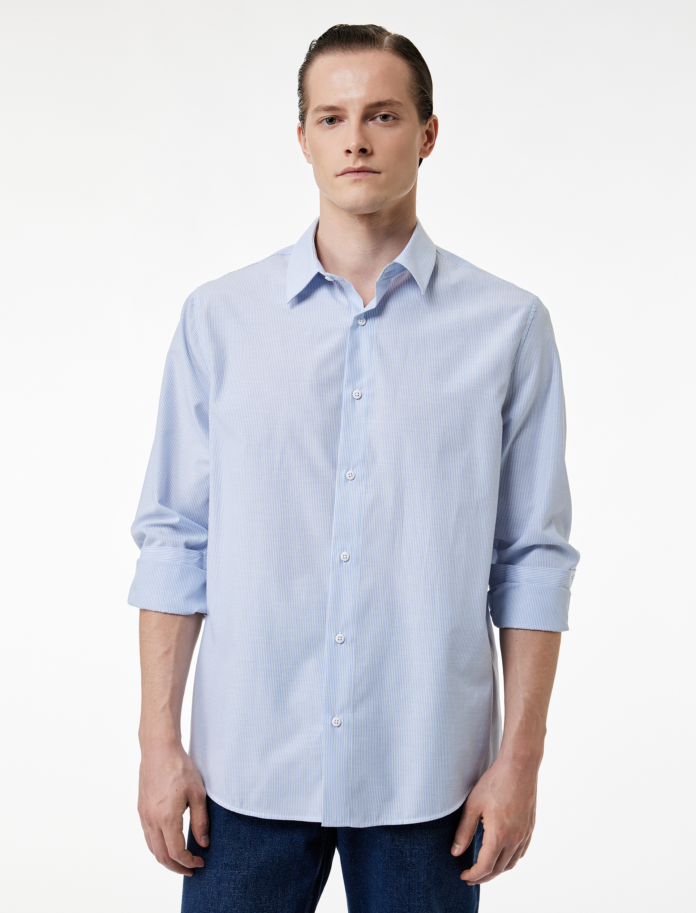   Regular Fit Klasik Yaka Düğmeli Uzun Kollu Gömlek