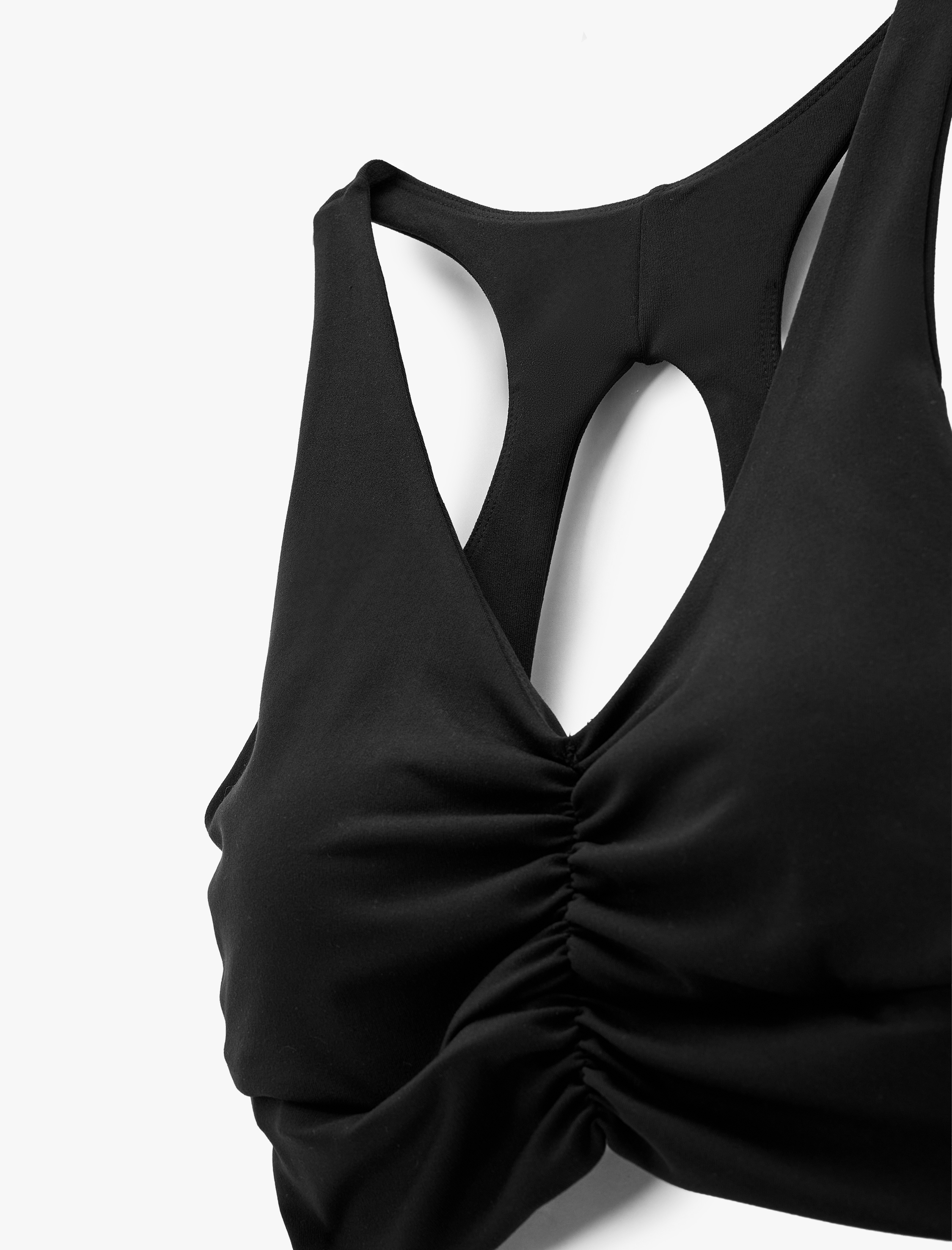   Kolsuz V Yaka Pencere Detaylı Sporcu Sütyeni