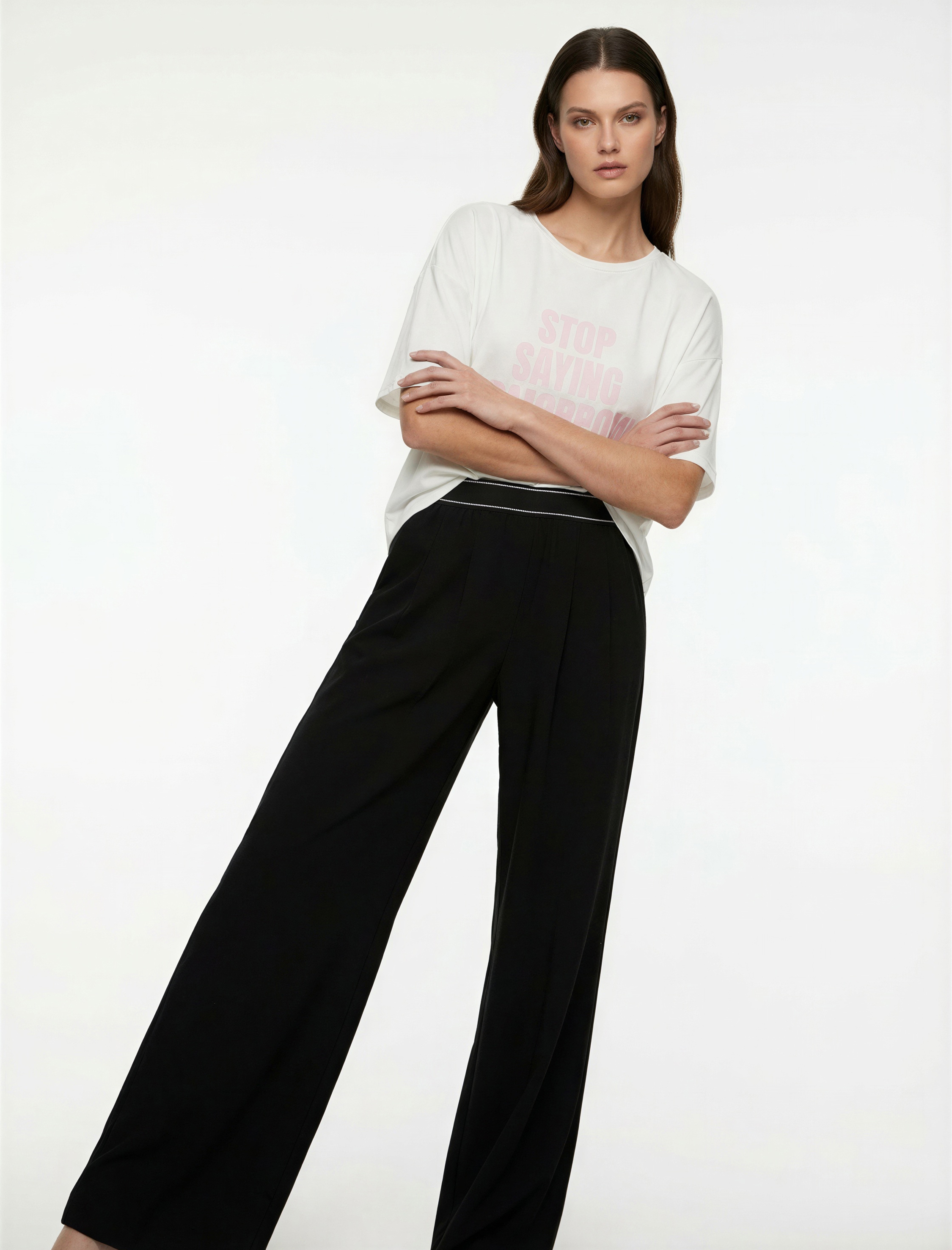   Kısa Kollu Bisiklet Yaka Baskılı Oversize Spor Tişört