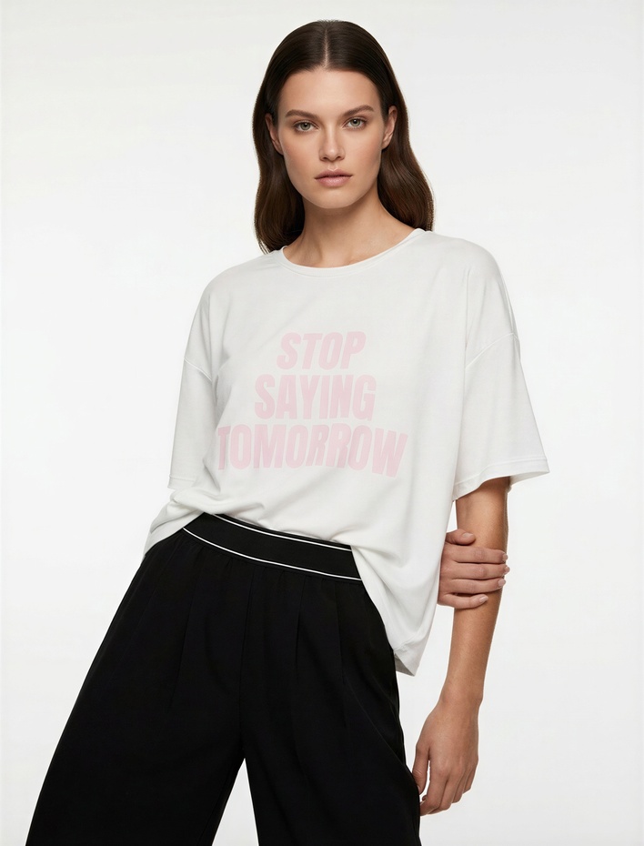  Kısa Kollu Bisiklet Yaka Baskılı Oversize Spor Tişört