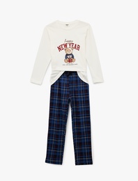 Pamuklu Uzun Kollu Bisiklet Yaka Yılbaşı Pijama Takımı