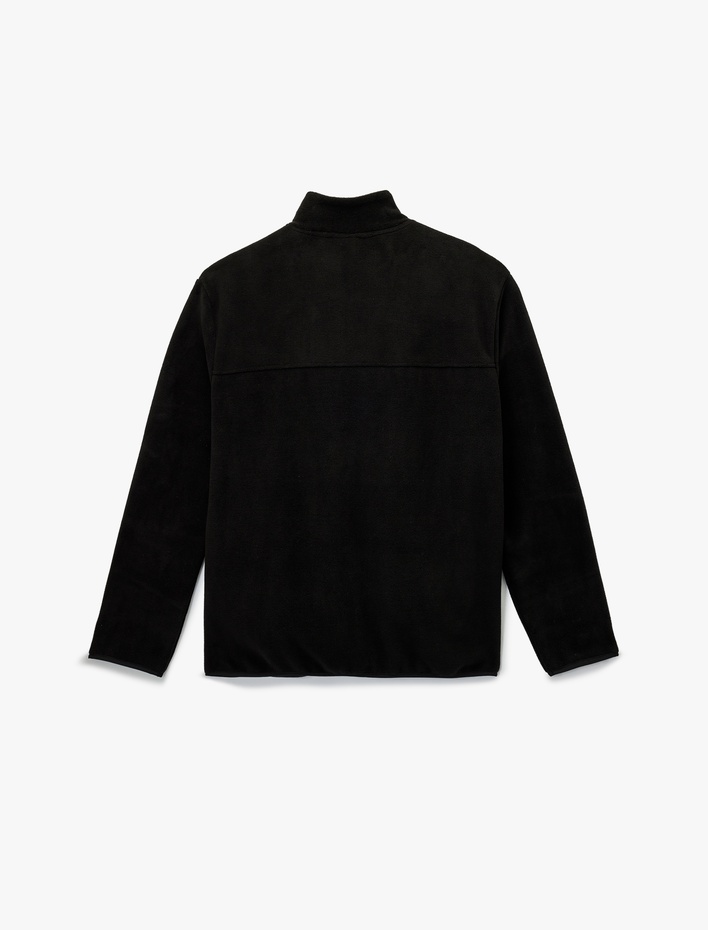  Regular Fit Cepli Etiket Baskılı Dik Yaka Fermuarlı Polar Hırka