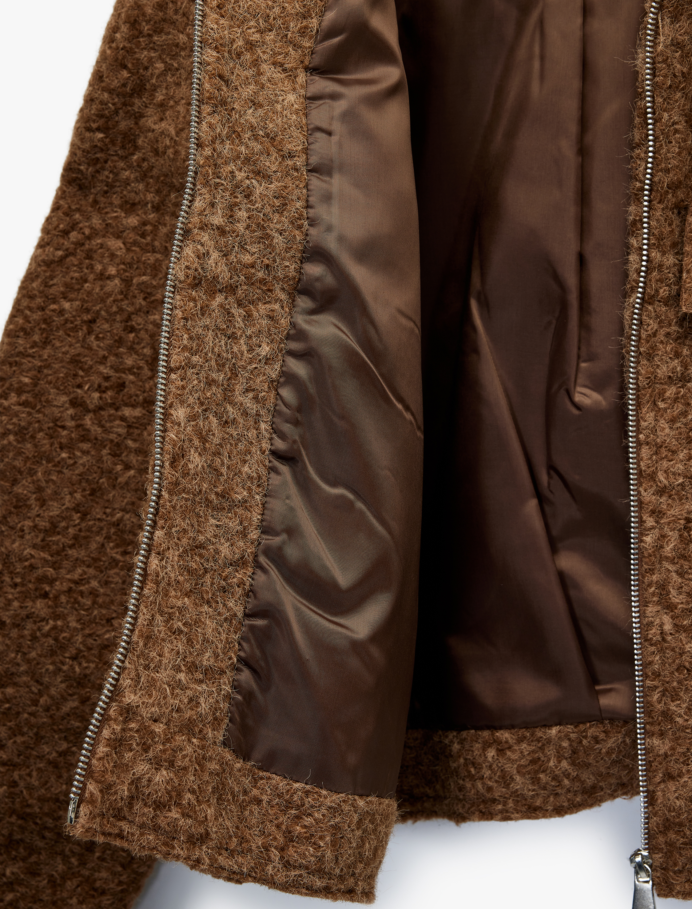   Fermuarlı Cepli Uzun Kollu Kısa Peluş Ceket