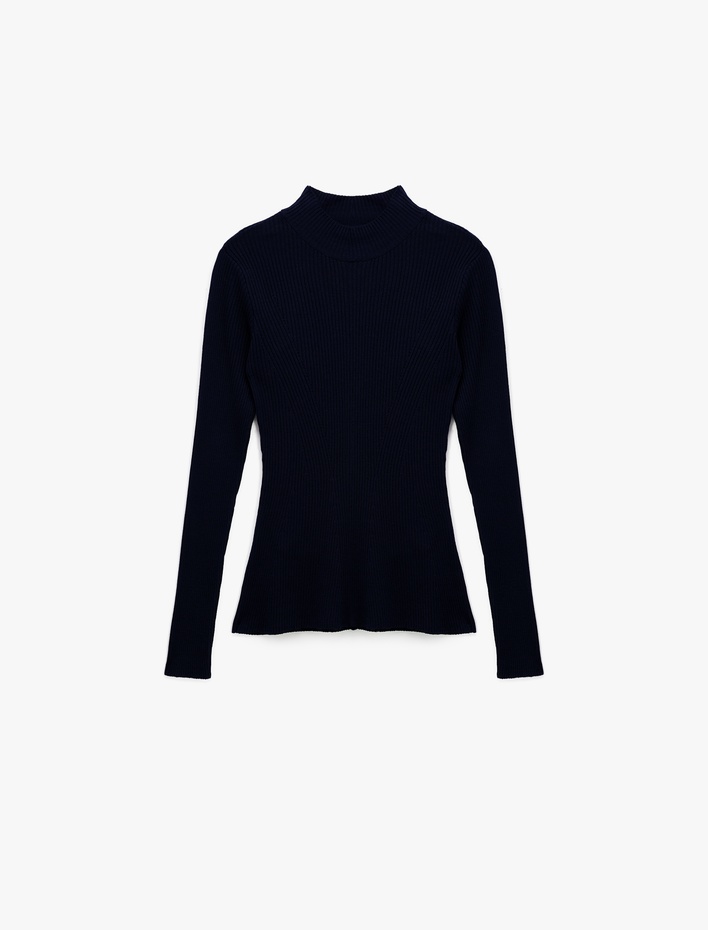  Koton X Melis Ağazat - Uzun Kollu Dik Yaka Triko Kazak