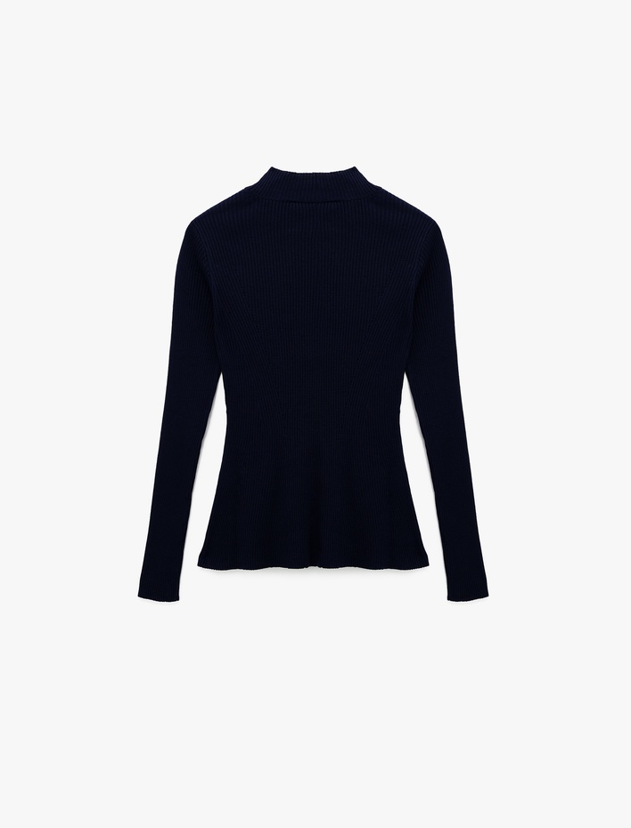  Koton X Melis Ağazat - Uzun Kollu Dik Yaka Triko Kazak